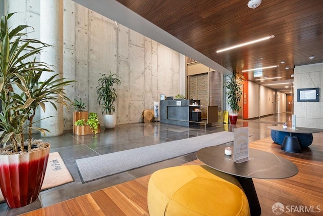 88 Arkansas St Unit 515, San Francisco, CA 94107 - building lobby with wooden ceiling