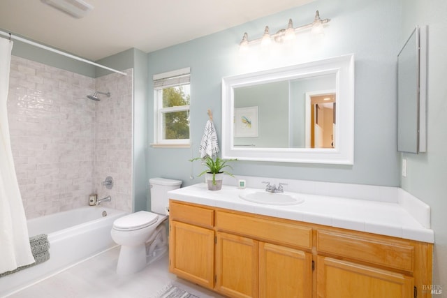 bathroom featuring visible vents, shower / tub combo with curtain, vanity, and toilet