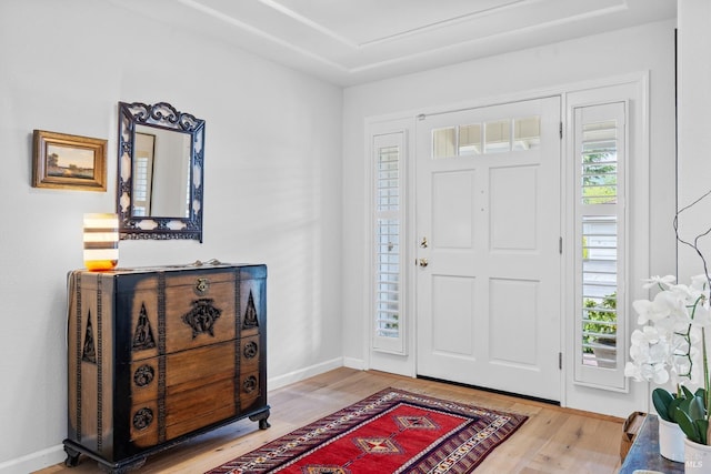 195 Mountain Vista Pl, Santa Rosa, CA 95409 - foyer entrance featuring wood finished floors and baseboards