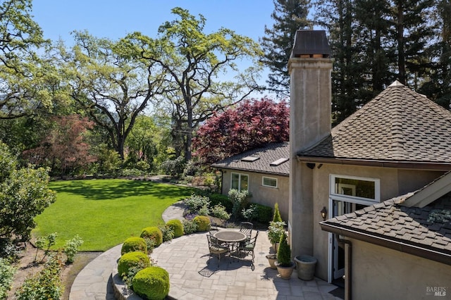 1571 Silver Trl, Napa, CA 94558 - view of yard featuring a patio area