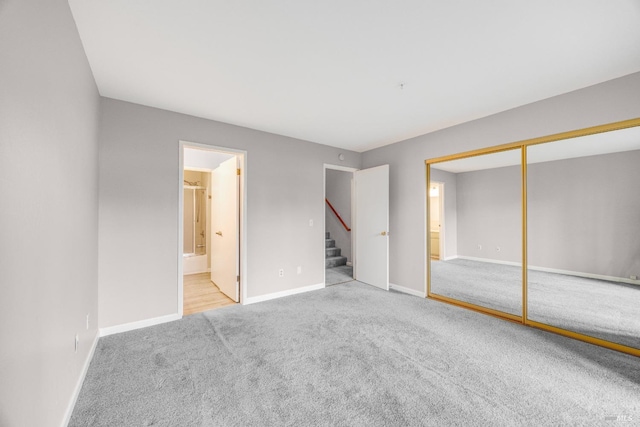 28 Acorn Cir, Petaluma, CA 94952 - unfurnished bedroom featuring carpet floors, connected bathroom, and a closet