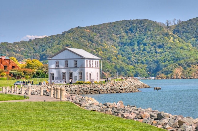 86 Sugarloaf Dr, Tiburon, CA 94920 - property view of water featuring a mountain view