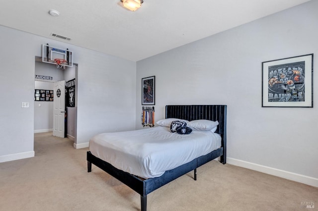 439 Mckenna Ct, Benicia, CA 94510 - bedroom with light carpet, visible vents, and baseboards