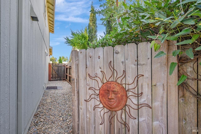 119 Philip Dr, Healdsburg, CA 95448 - view of side of home with a gate