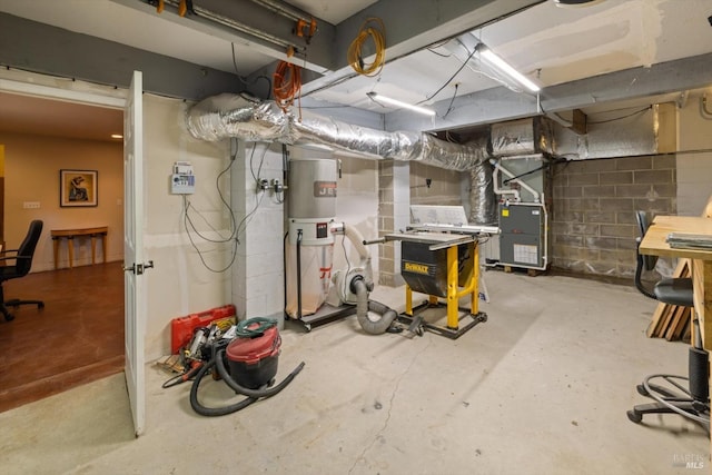 149 Auburn Way, Vacaville, CA 95688 - utility room with heating unit and water heater