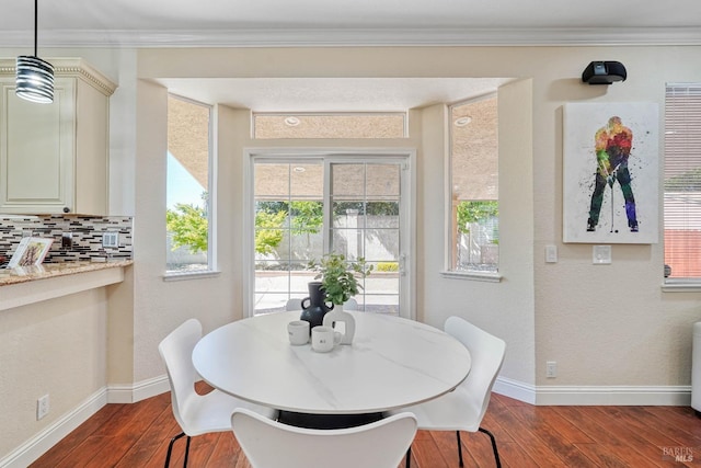 1006 Armsby Way, Suisun City, CA 94585 - dining room featuring baseboards, dark wood-type flooring, and ornamental molding