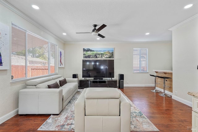 1006 Armsby Way, Suisun City, CA 94585 - living area featuring ornamental molding, dark wood-style flooring, ceiling fan, baseboards, and recessed lighting