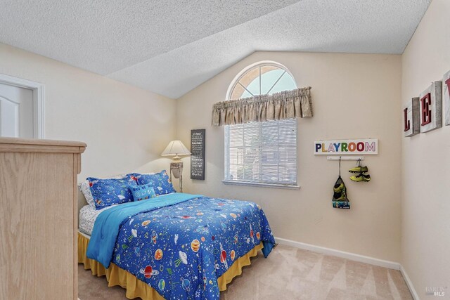 1006 Armsby Way, Suisun City, CA 94585 - carpeted bedroom featuring vaulted ceiling and baseboards