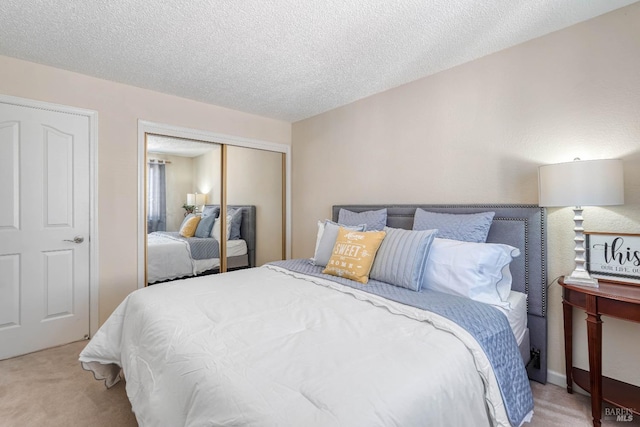1006 Armsby Way, Suisun City, CA 94585 - carpeted bedroom featuring a closet and a textured ceiling