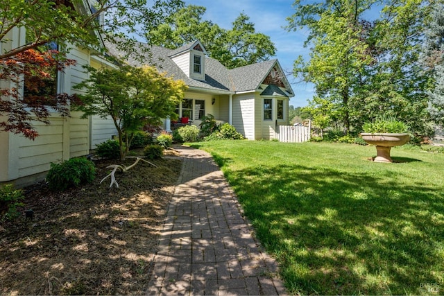 view of yard featuring fence