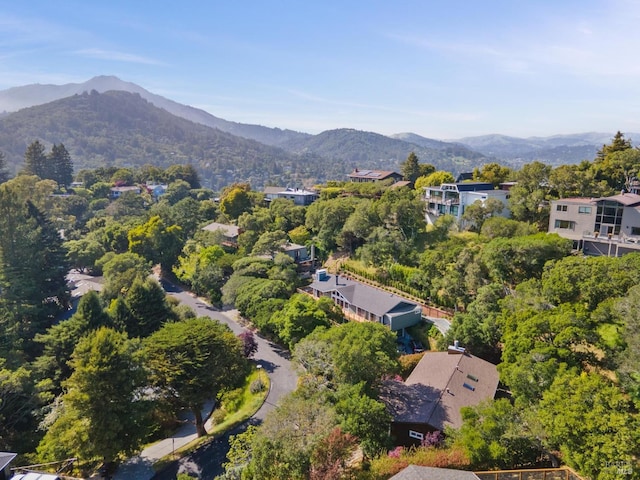 bird's eye view featuring a mountain view