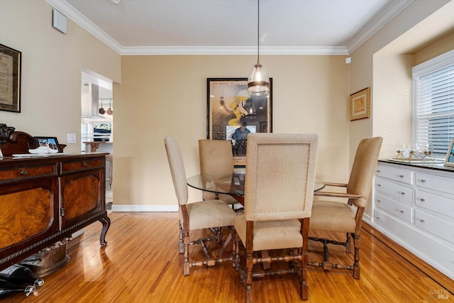 1416 F St, Napa, CA 94559 - dining area with light wood finished floors and ornamental molding