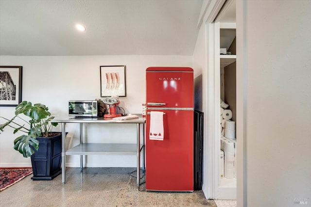 1416 F St, Napa, CA 94559 - interior space with speckled floor and baseboards