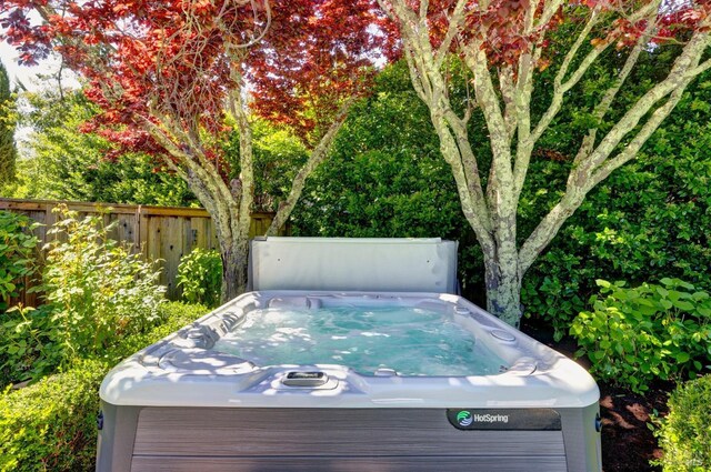 8 Greensburgh Ln, San Anselmo, CA 94960 - view of outdoor pool