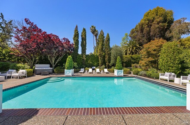 8 Greensburgh Ln, San Anselmo, CA 94960 - pool with a patio area and an outdoor living space with a fire pit