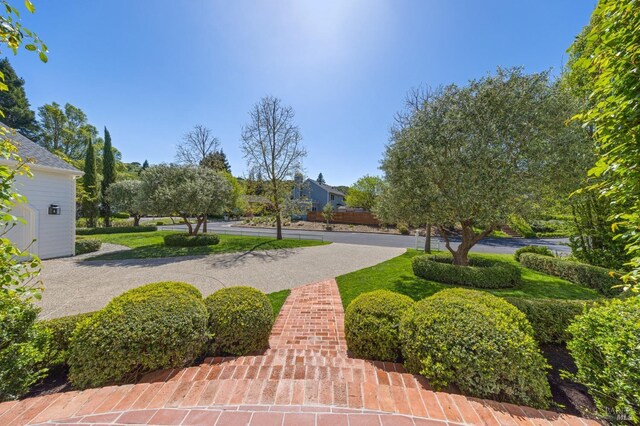 8 Greensburgh Ln, San Anselmo, CA 94960 - view of patio / terrace with outdoor dining area and an outdoor pool