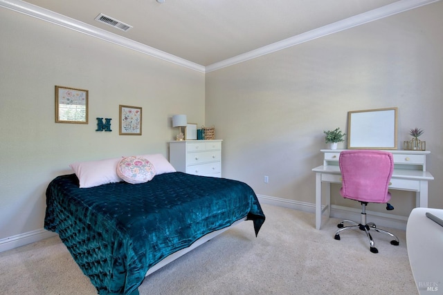 bedroom with carpet floors, visible vents, crown molding, and baseboards