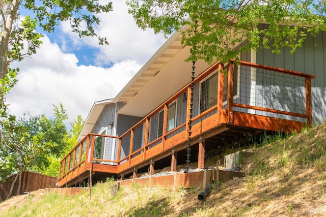 8 Shon Ct, Novato, CA 94947 - back of property with a deck and fence