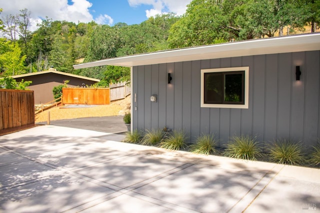 8 Shon Ct, Novato, CA 94947 - view of side of property featuring fence and a patio area