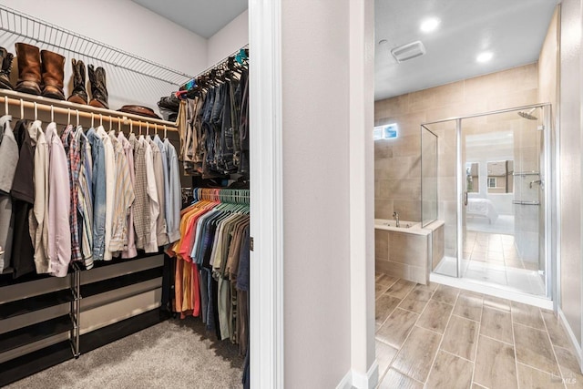 view of walk in closet