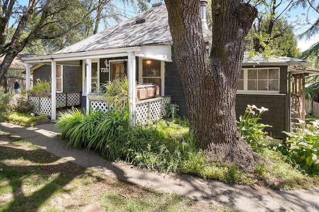 735 Robinson Rd, Sebastopol, CA 95472 - exterior space with a porch