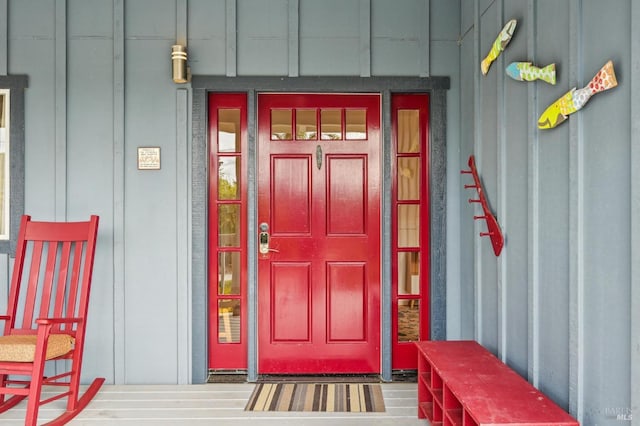 1 Joaquin Patio, Stinson Beach, CA 94970 - property entrance featuring board and batten siding