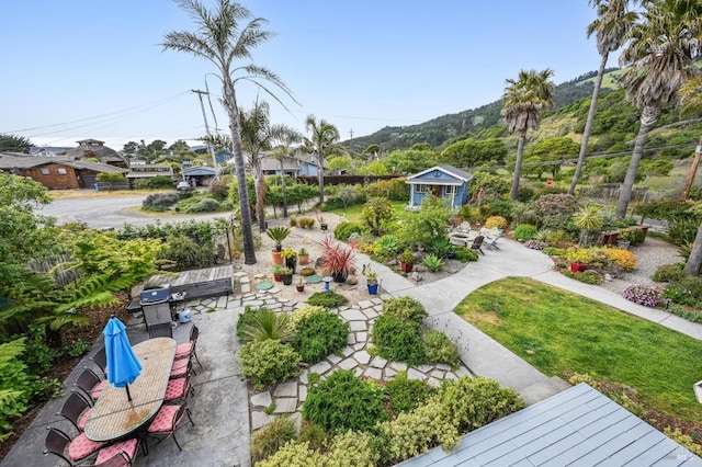 1 Joaquin Patio, Stinson Beach, CA 94970 - view of property's community featuring a mountain view