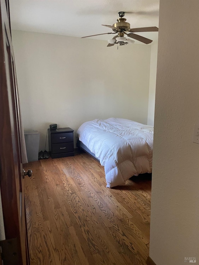 639 E 5th St, Benicia, CA 94510 - bedroom featuring wood finished floors and a ceiling fan