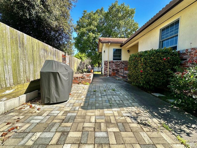 639 E 5th St, Benicia, CA 94510 - bedroom featuring wood finished floors and ceiling fan