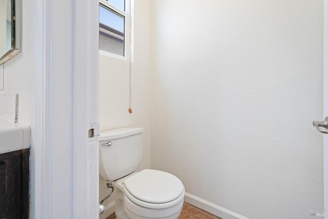 1606 Chamberlain Dr, Fairfield, CA 94533 - bathroom featuring baseboards and toilet