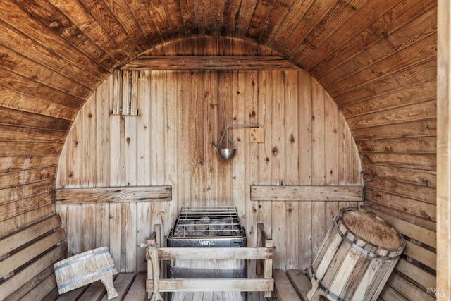view of sauna / steam room