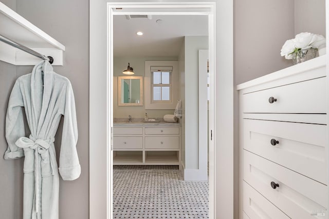5310 Silverado Trl, Napa, CA 94558 - full bath featuring recessed lighting, tile patterned floors, baseboards, and vanity
