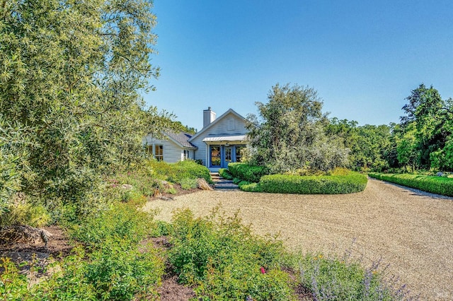 5310 Silverado Trl, Napa, CA 94558 - view of front of house with a chimney