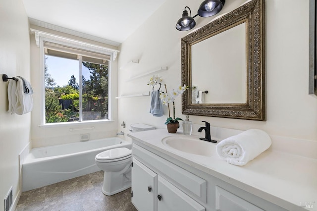 full bath with visible vents, a tub to relax in, toilet, and vanity