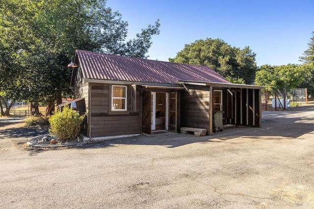 1373 Gossage Ave, Petaluma, CA 94952 - exterior space with metal roof