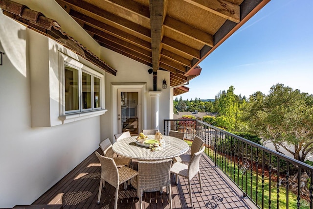 balcony featuring outdoor dining space