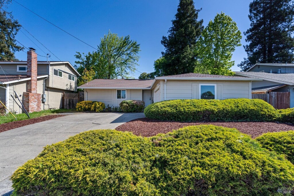 1765 Pine Ave, Petaluma, CA 94954 - view of front of property with fence and driveway