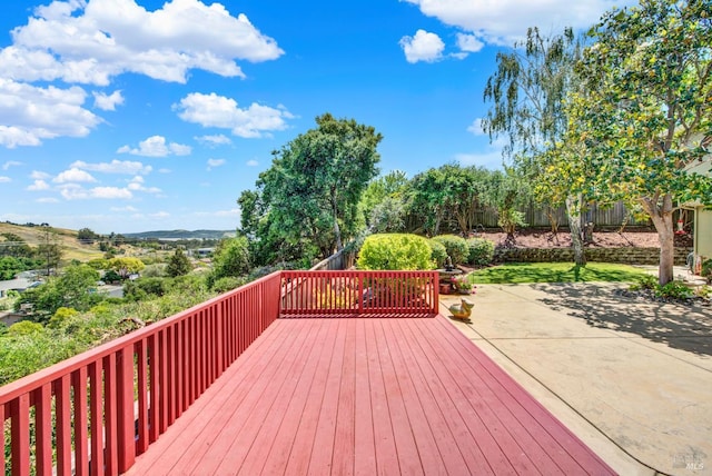 1163 Granada St, Vallejo, CA 94591 - wooden terrace with a patio area