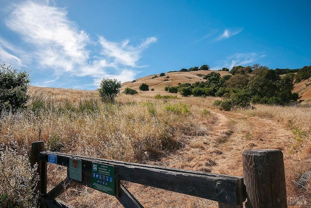 728 Walnut Ct, Novato, CA 94945 - view of mountain backdrop