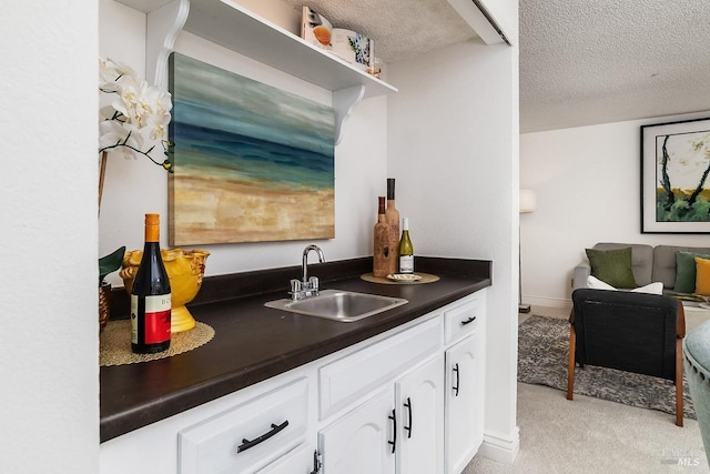 728 Walnut Ct, Novato, CA 94945 - indoor wet bar featuring light colored carpet and a textured ceiling