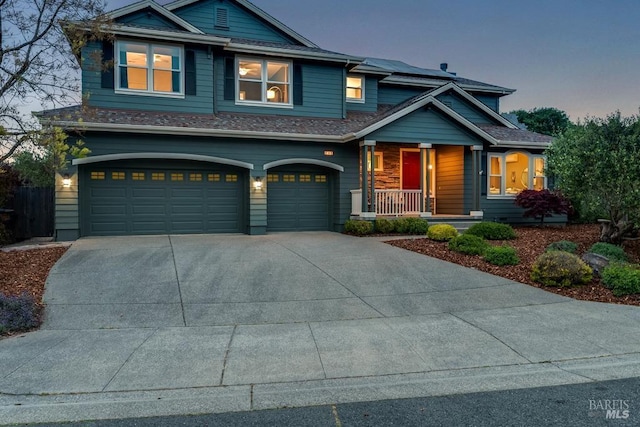 7580 Meadowlark Dr, Sebastopol, CA 95472 - craftsman-style house featuring covered porch, a garage, and driveway