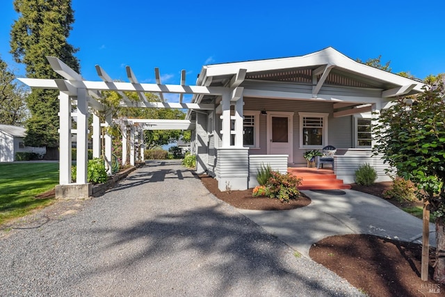 2855 Old Gravenstein Hwy, Sebastopol, CA 95472 - view of front of house featuring gravel driveway and a porch