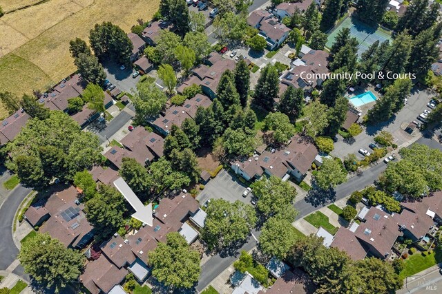 2204 Marylyn Cir, Petaluma, CA 94954 - deck with a fenced backyard