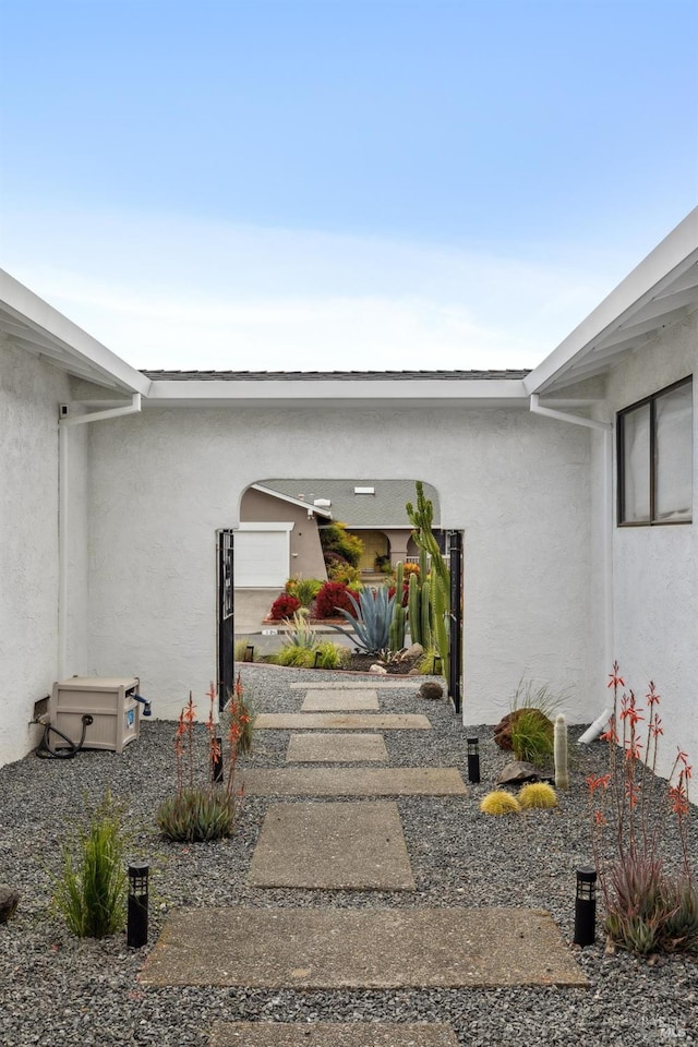9 Monroe Ct, Novato, CA 94947 - property entrance featuring stucco siding