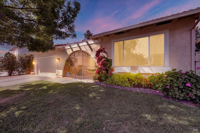 3432 Norwalk Pl, Fairfield, CA 94534 - ranch-style home with stucco siding, driveway, a garage, and a front yard