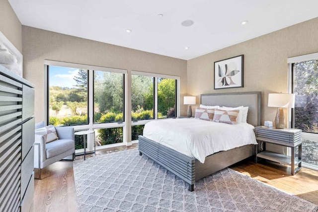 2252 W Dry Creek Rd, Healdsburg, CA 95448 - bedroom featuring light wood-style floors and recessed lighting