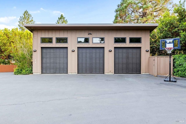 2252 W Dry Creek Rd, Healdsburg, CA 95448 - view of detached garage