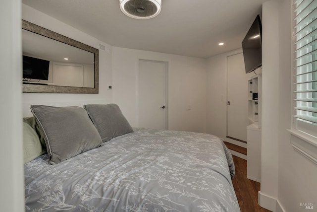 6200 Burnside Rd, Sebastopol, CA 95472 - bedroom with wood finished floors, recessed lighting, and baseboards