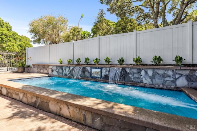 pool with fence