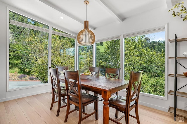 5 Oak Springs Dr, San Anselmo, CA 94960 - sunroom / solarium with beam ceiling and a healthy amount of sunlight